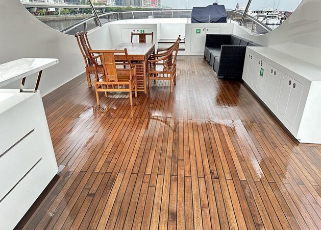 Heysea Astoria 108 - Flybridge