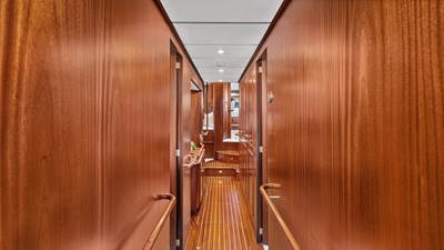 ABIDE 15 ABIDE 2002 JONGERT Jongert 40T  Cruising Ketch Yacht MLS #480840 15
