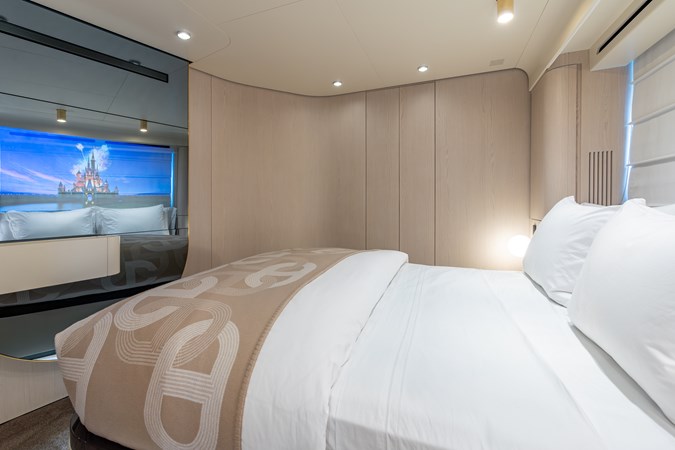 Euphoria Azimut 78 VIP 2