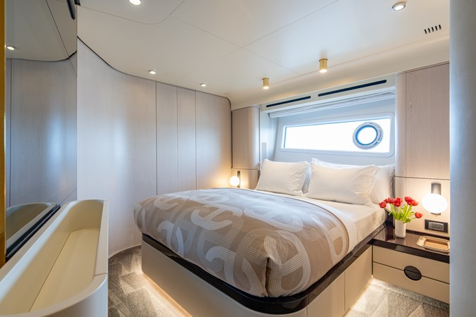 Euphoria Azimut 78 VIP