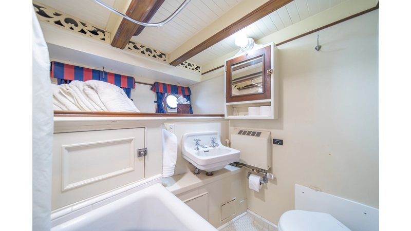 BLUE PETER - Yacht in vendita