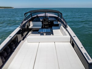 SPECTRE 32 