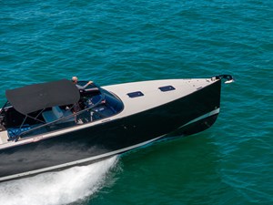 SPECTRE 42 