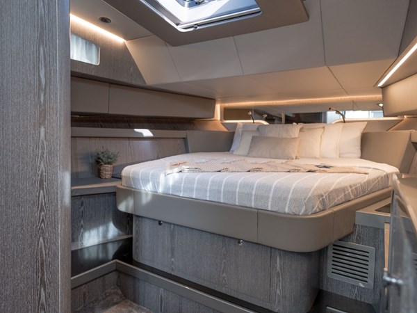 CANADOS GLADIATOR 493 GRAND - Yacht for sale