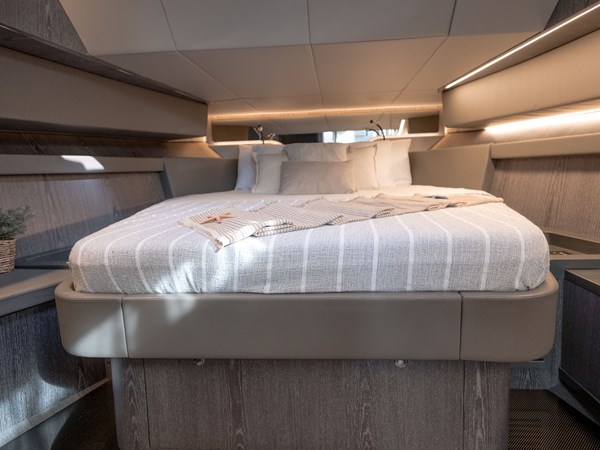 CANADOS GLADIATOR 493 GRAND - Yacht for sale