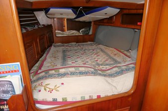 POLAR BEAR 19 Guest Berth