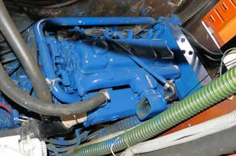 POLAR BEAR 67 Engine