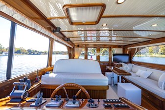 HOLLY ANN 47 HOLLY ANN 2010 VICEM 58/64  Motor Yacht Yacht MLS #482388 47