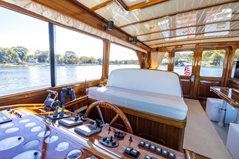 HOLLY ANN 48 HOLLY ANN 2010 VICEM 58/64  Motor Yacht Yacht MLS #482388 48