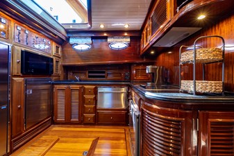 HOLLY ANN 56 HOLLY ANN 2010 VICEM 58/64  Motor Yacht Yacht MLS #482388 56