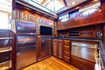 HOLLY ANN 57 HOLLY ANN 2010 VICEM 58/64  Motor Yacht Yacht MLS #482388 57