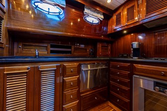 HOLLY ANN 59 HOLLY ANN 2010 VICEM 58/64  Motor Yacht Yacht MLS #482388 59