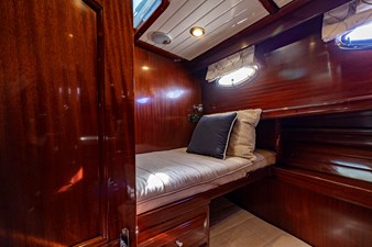 HOLLY ANN 80 HOLLY ANN 2010 VICEM 58/64  Motor Yacht Yacht MLS #482388 80
