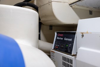HOLLY ANN 95 HOLLY ANN 2010 VICEM 58/64  Motor Yacht Yacht MLS #482388 95