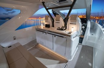 n/a 7 8.Jeanneau DB37OB