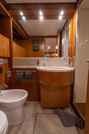 LOSAND - Яхта на продажу