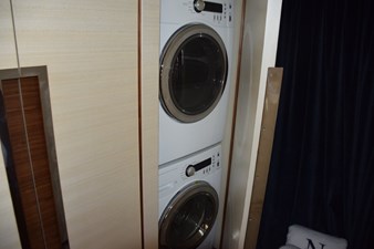 NORTHLAND 48 Master Laundry
