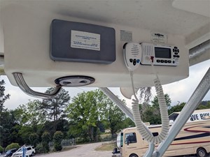 27' Wellcraft 2004 270 Coastal 12 