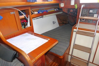 ATHENA 20 Quarter Berth