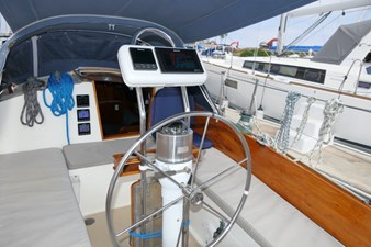ATHENA 28 Cockpit Stbd