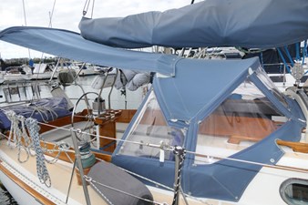 ATHENA 33 Dodger Bimini