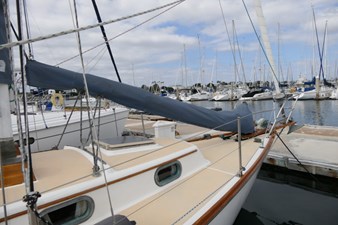ATHENA 34 Dockside Staysail