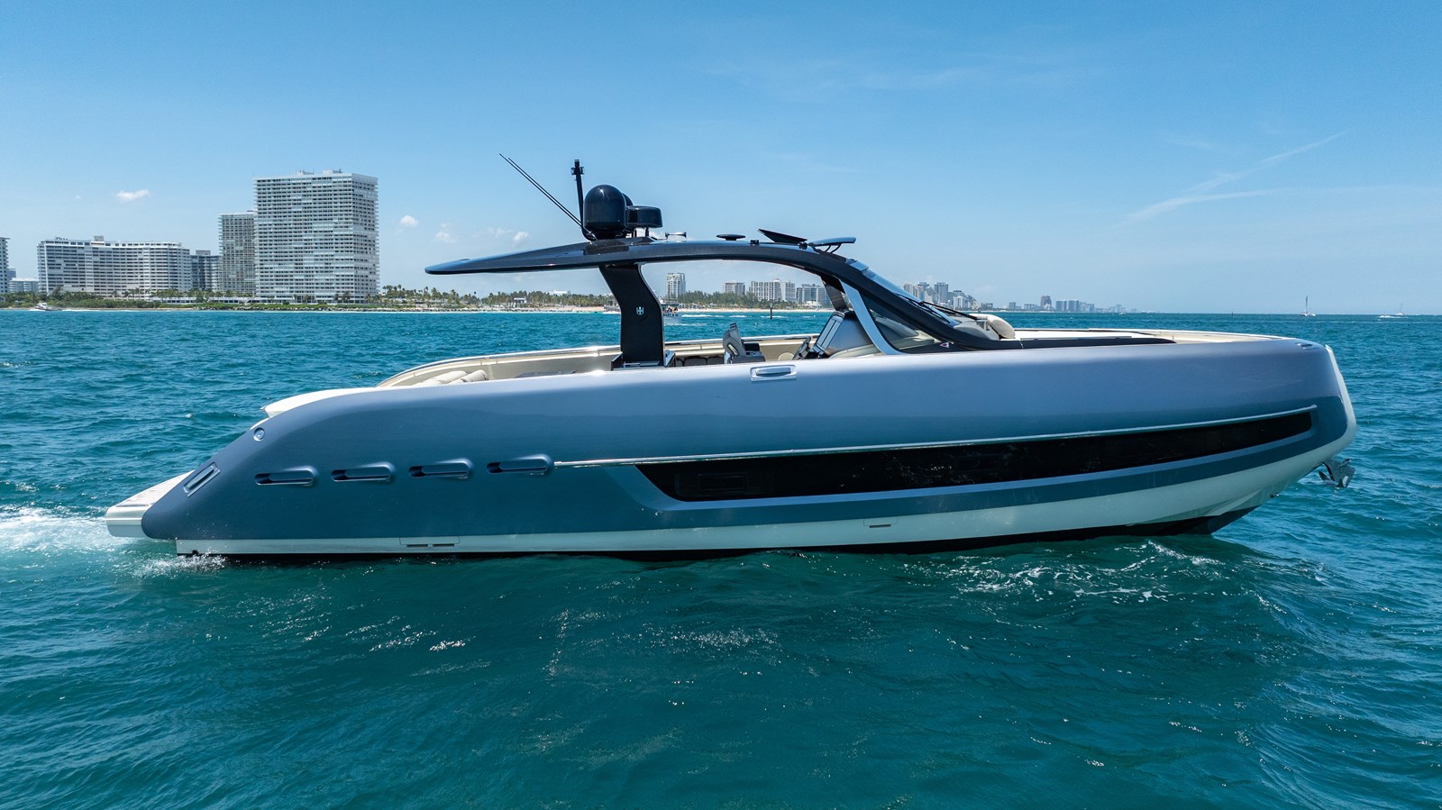INVICTUS TT460