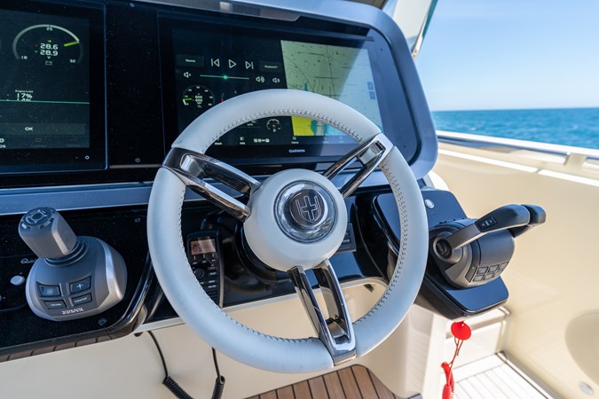 INVICTUS TT460 - Yacht for sale
