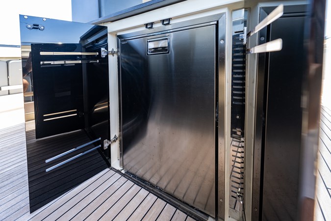 INVICTUS TT460 - Yacht for sale