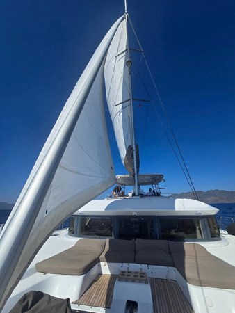 LAGOON 50 (2022) - Yacht for sale
