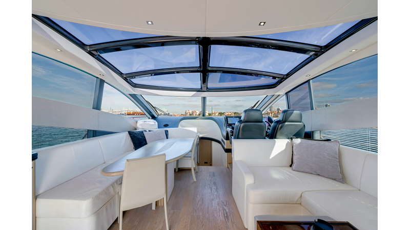 GRAVITAS - Yacht for sale