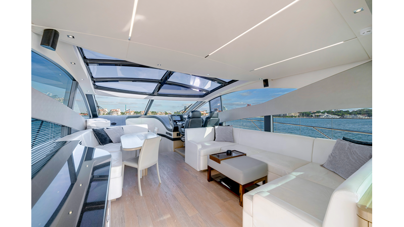 GRAVITAS - Yacht for sale