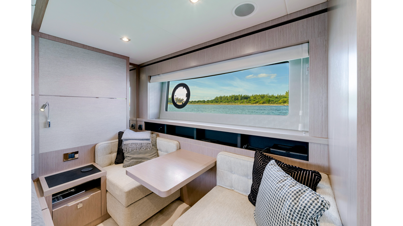 GRAVITAS - Yacht for sale
