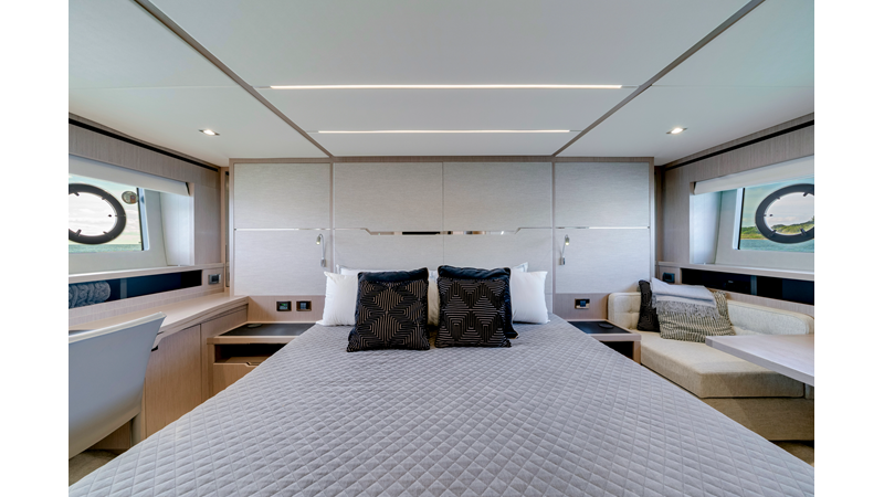 GRAVITAS - Yacht for sale