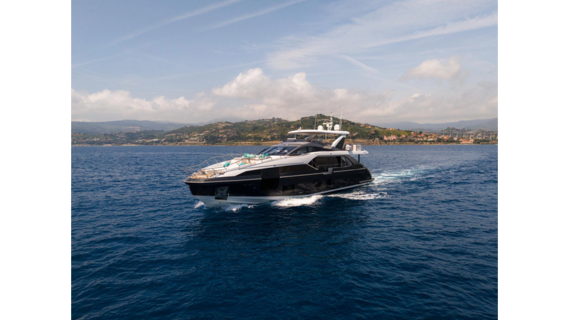 27 METRI - Yacht in vendita