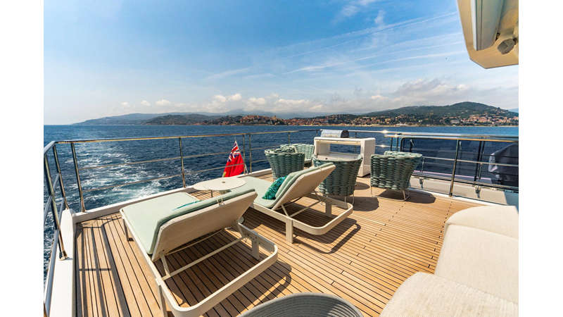 27 METRI - Yacht in vendita