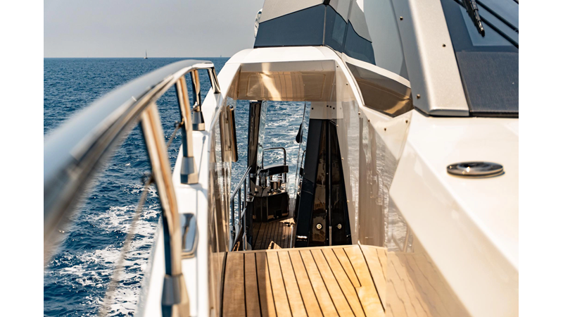 27 METRI - Yacht in vendita