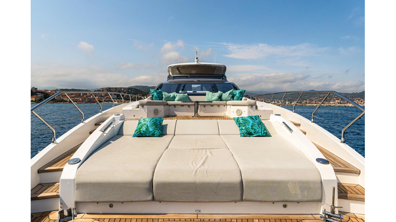 27 METRI - Yacht in vendita