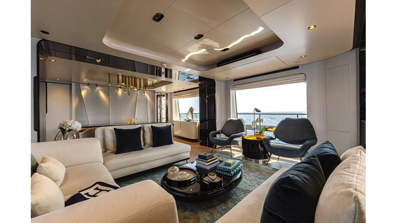 27 METRI - Yacht in vendita