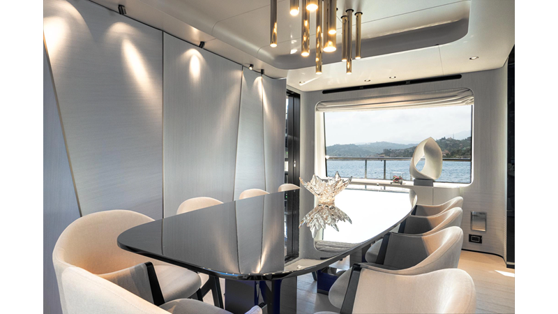 27 METRI - Yacht in vendita