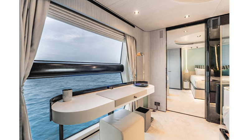 27 METRI - Yacht in vendita