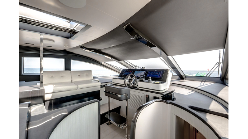 27 METRI - Yacht in vendita
