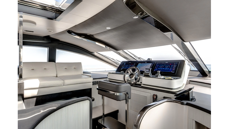 27 METRI - Yacht in vendita