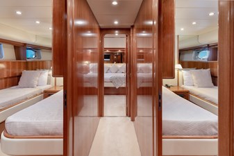 LADY MAUREEN 17 LADY MAUREEN 2006 FALCON Falcon 86 Motor Yacht Yacht MLS #482482 17
