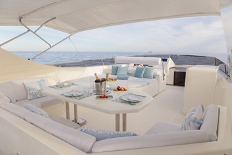LADY MAUREEN 35 LADY MAUREEN 2006 FALCON Falcon 86 Motor Yacht Yacht MLS #482482 35