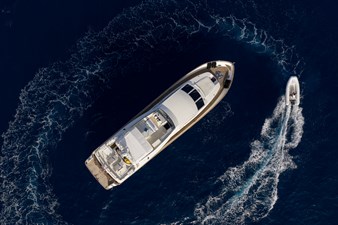 LADY MAUREEN 46 LADY MAUREEN 2006 FALCON Falcon 86 Motor Yacht Yacht MLS #482482 46