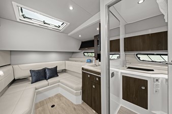 Lady Champagne II 40 