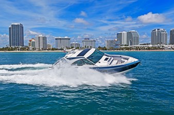 Lady Champagne II 72 