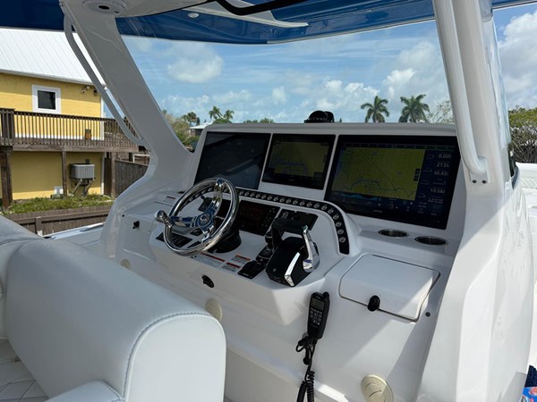 SPONTANEOUS - Yacht à vendre