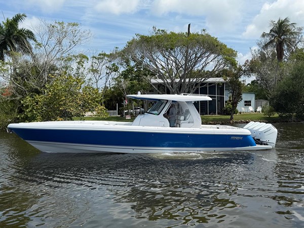 SPONTANEOUS - Yacht à vendre